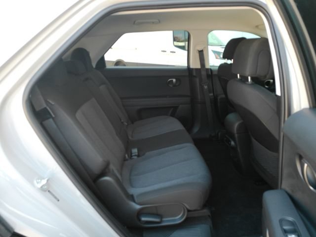 Used 2025 Hyundai Ioniq 5 SE RWD image 25