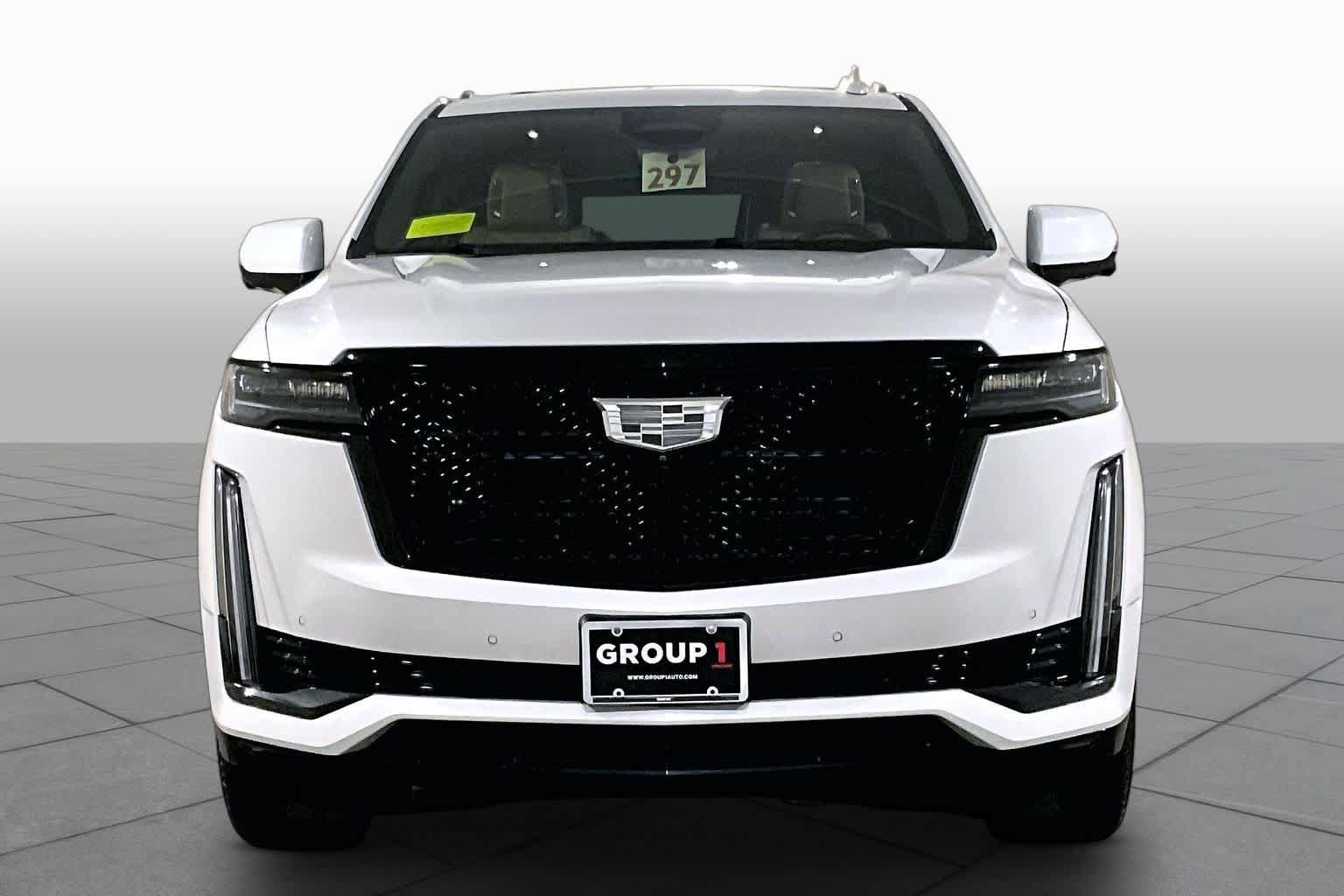 Used 2021 Cadillac Escalade Sport w/ Driver Assist Tech Package AWD/4WD image 3
