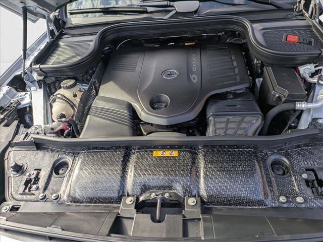 New 2026 Mercedes-Benz GLS 450 4MATIC image 19