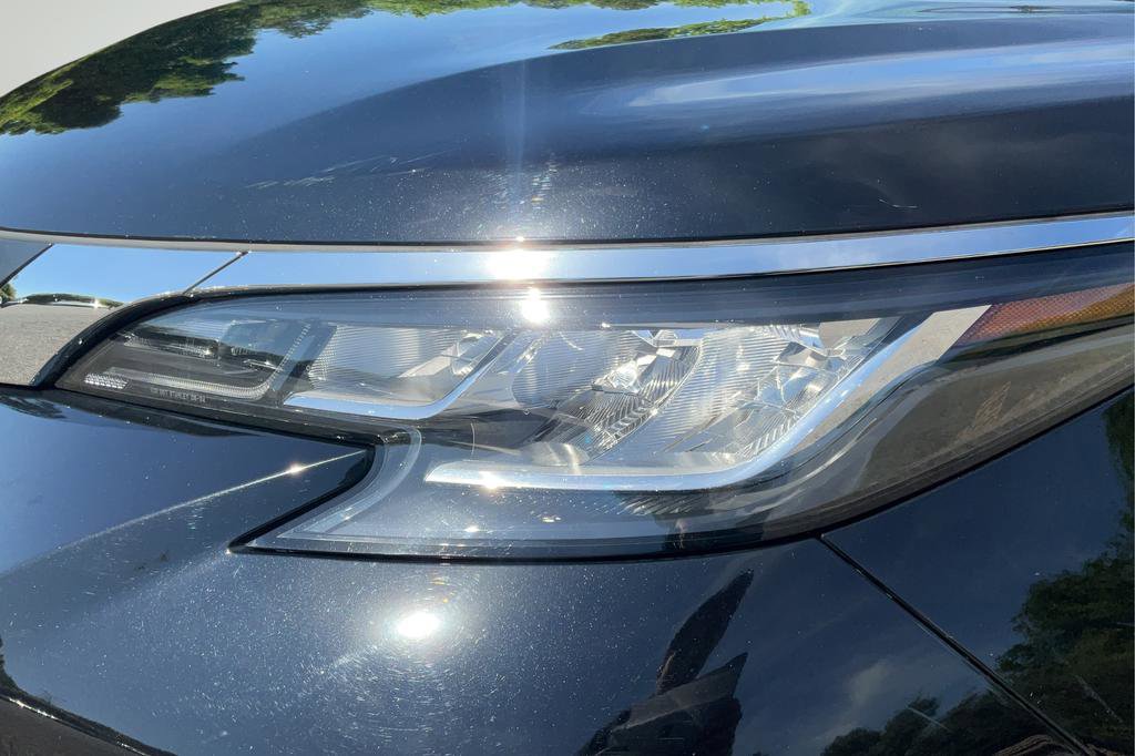 Used 2022 Toyota Sienna XLE FWD image 28