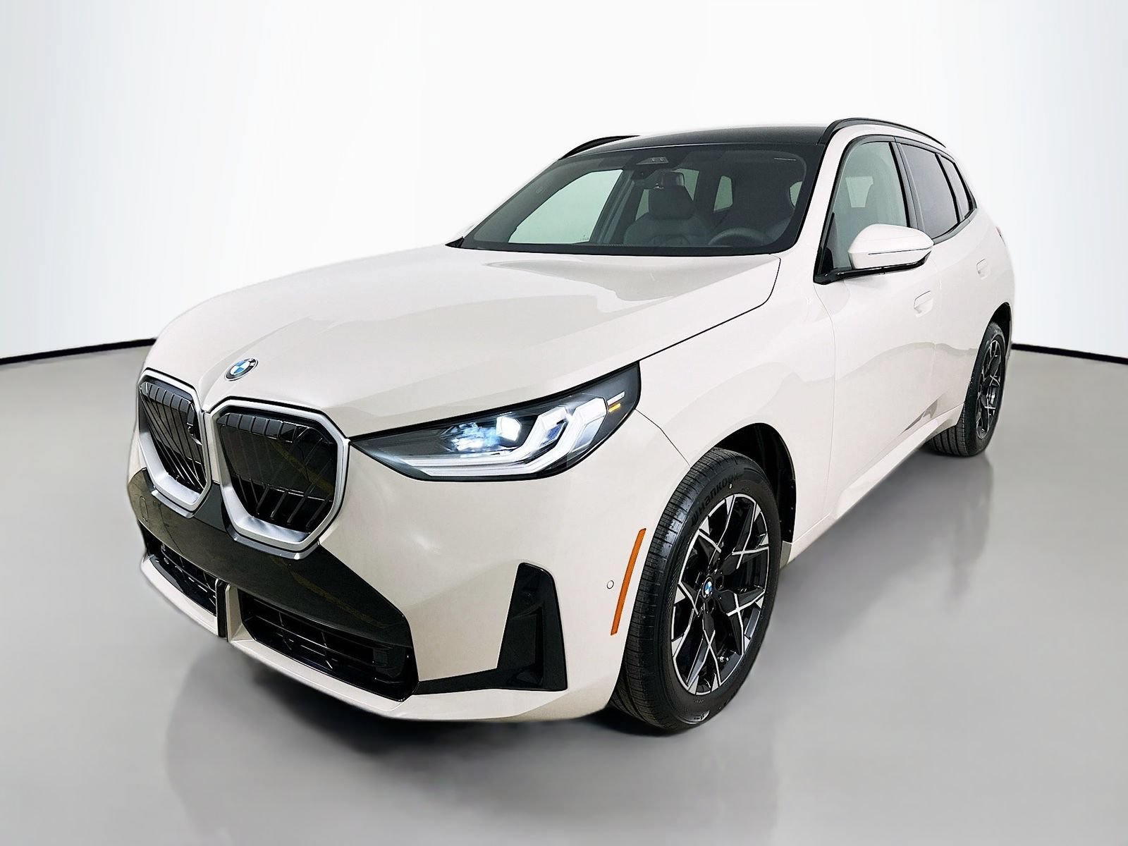 New 2026 BMW X3 xDrive30i w/ Premium Package AWD/4WD image 1