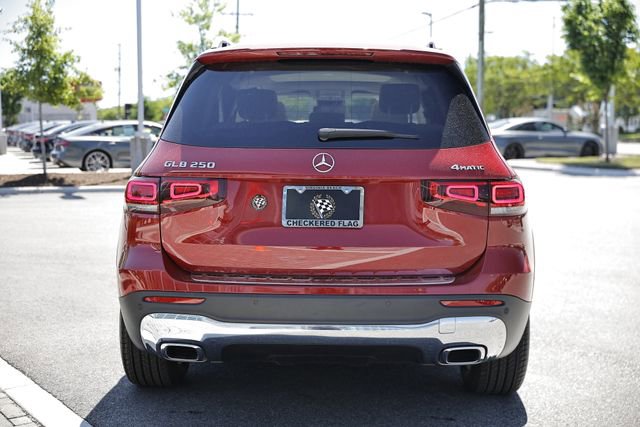 Used 2023 Mercedes-Benz GLB 250 4MATIC image 10