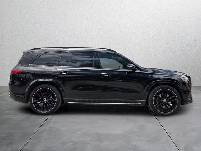 Used 2024 Mercedes-Benz GLS 580 4MATIC image 5