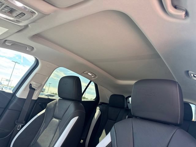 New 2026 Buick Envision Sport Touring AWD/4WD image 14