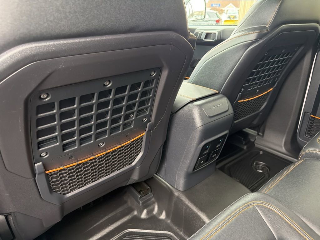 Used 2024 Ford Bronco Badlands image 47