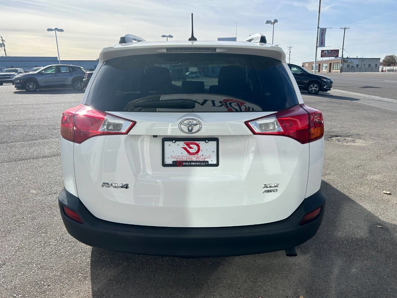 Used 2013 Toyota RAV4 XLE image 7