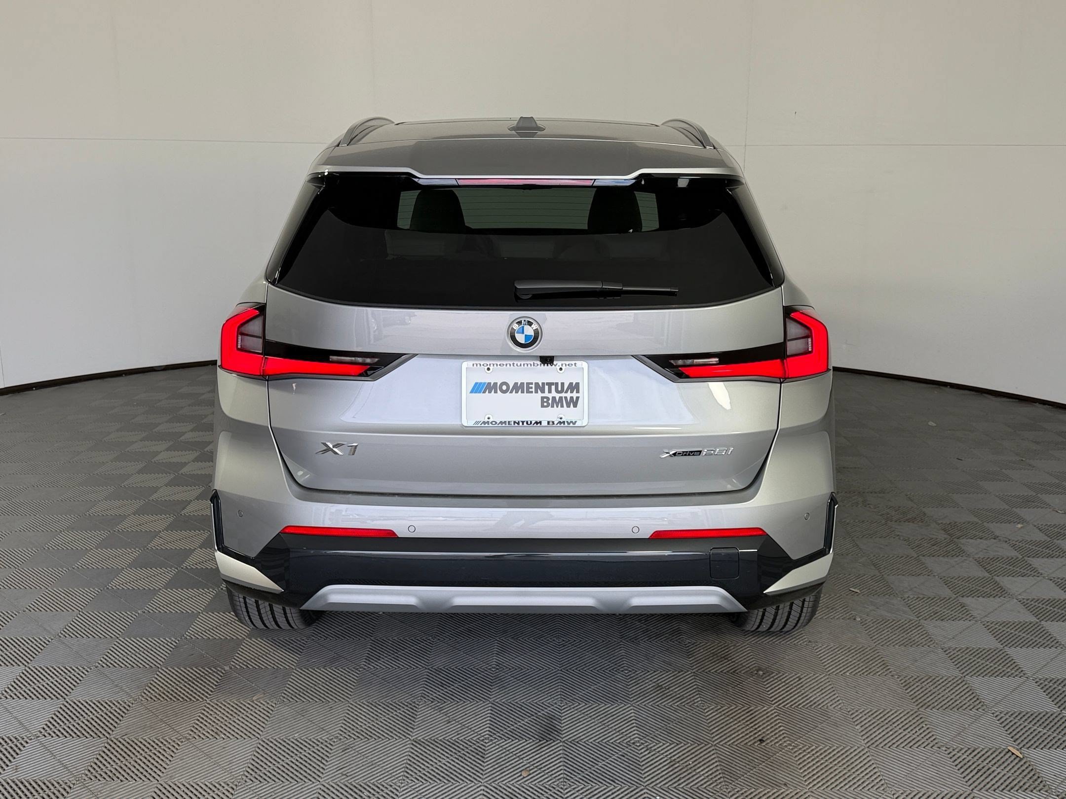 Used 2026 BMW X1 xDrive28i w/ Technology Package AWD/4WD image 10