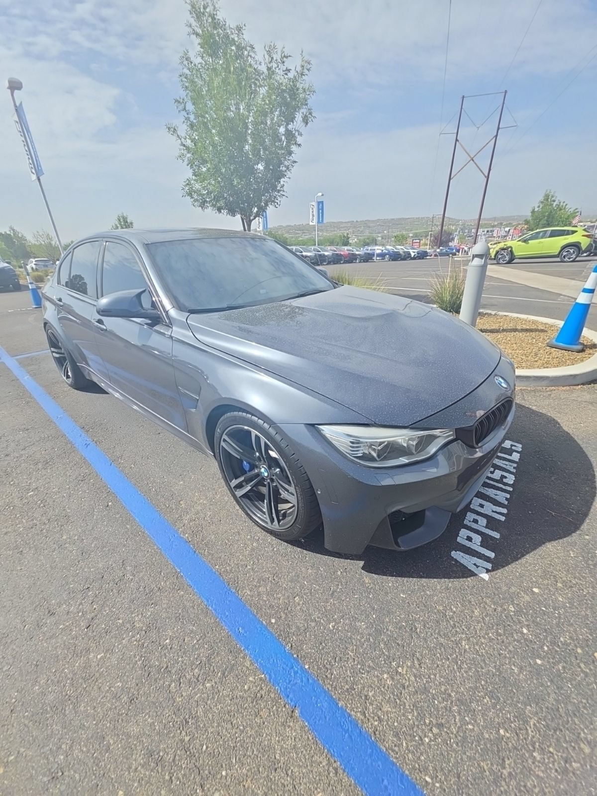 Used 2016 BMW M3 RWD image 2