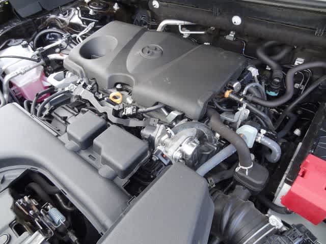 Used 2024 Toyota RAV4 XLE FWD image 33