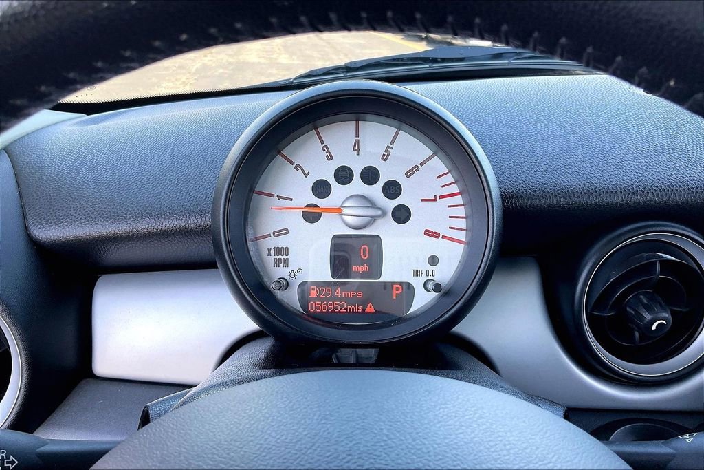 Used 2012 MINI Cooper Clubman FWD image 18