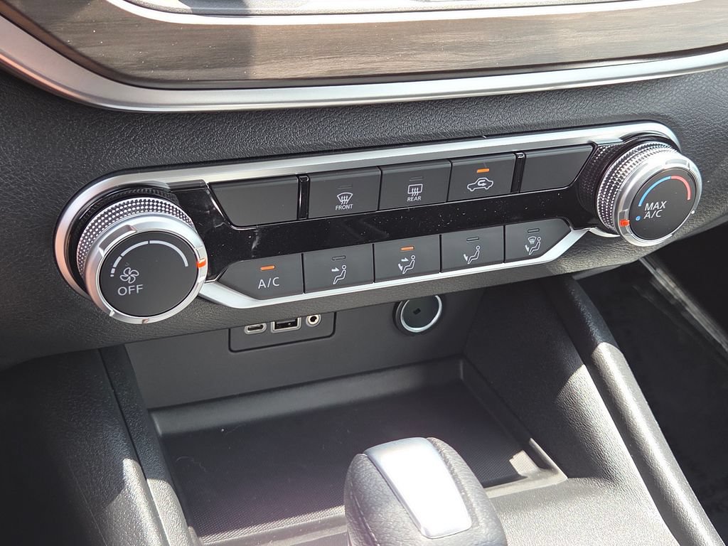 New 2026 Nissan Altima 2.5 SV AWD/4WD image 26