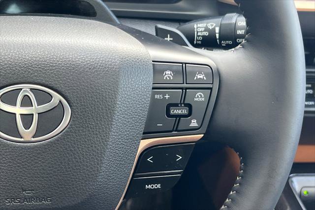 Certified 2025 Toyota Crown Signia w/ Advanced Technology Package image 28