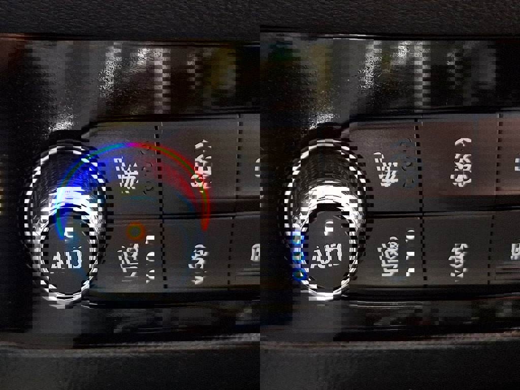 Certified 2023 Buick Enclave Premium w/ Experience Buick Package image 29