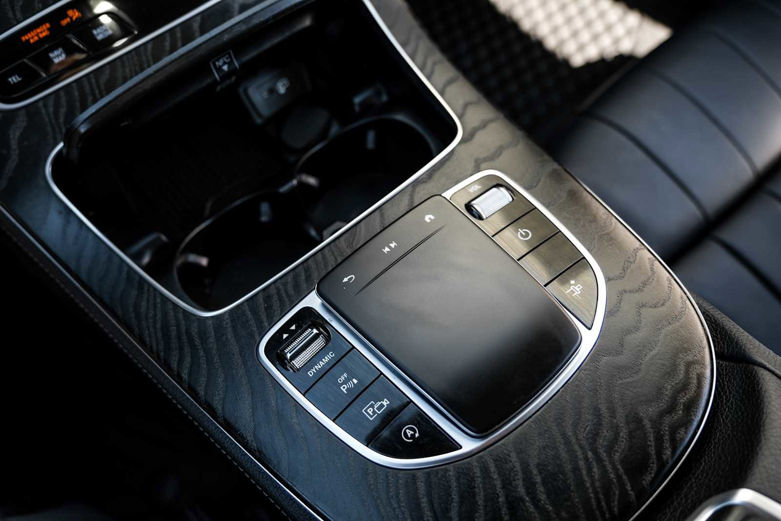 Used 2022 Mercedes-Benz E 450 Coupe image 25