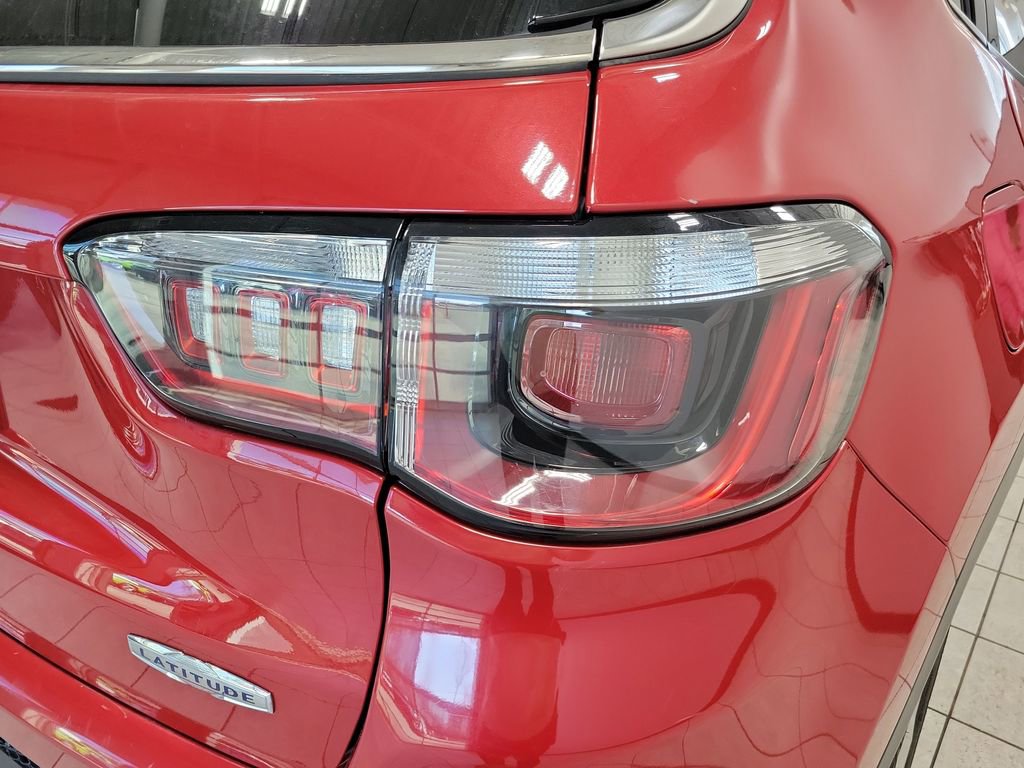 Used 2019 Jeep Compass Latitude w/ Popular Equipment Group image 7