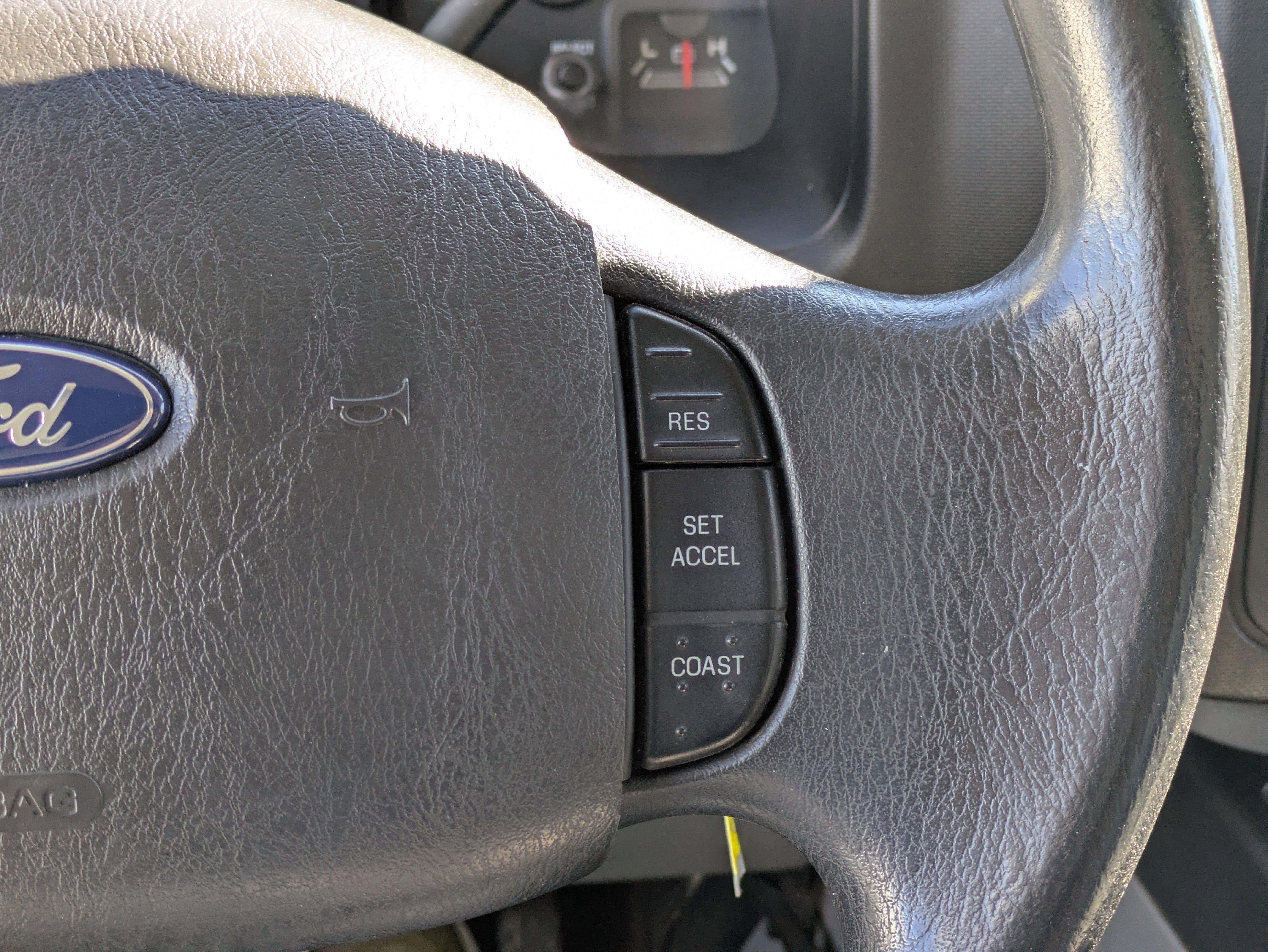 Used 2013 Ford E-350 and Econoline 350 Super Duty w/ Payload Pkg image 21