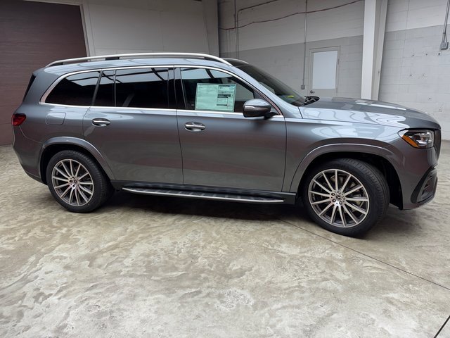 New 2025 Mercedes-Benz GLS 580 4MATIC image 6