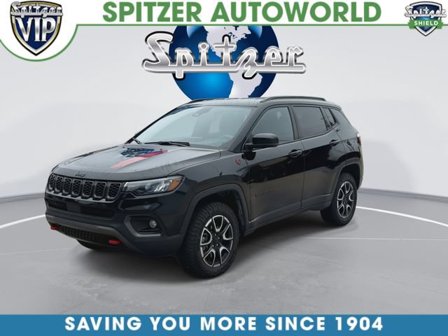 Used 2024 Jeep Compass Trailhawk AWD/4WD image 5