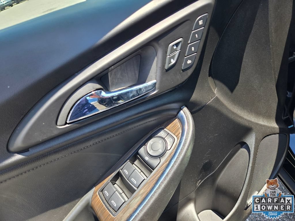 Used 2024 Chevrolet Malibu LT FWD image 21
