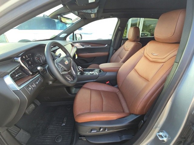 New 2025 Cadillac XT5 Premium Luxury w/ Technology Package image 10