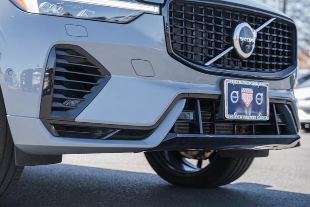 Certified 2022 Volvo XC60 T8 R-Design w/ Advanced Package image 14