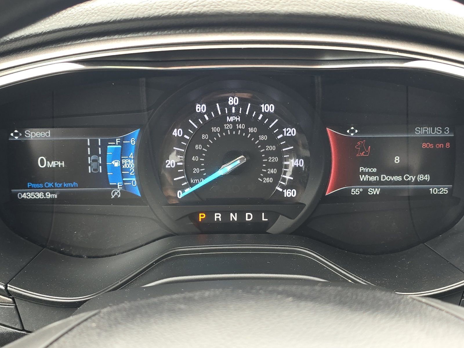 Used 2020 Ford Fusion SE FWD image 22