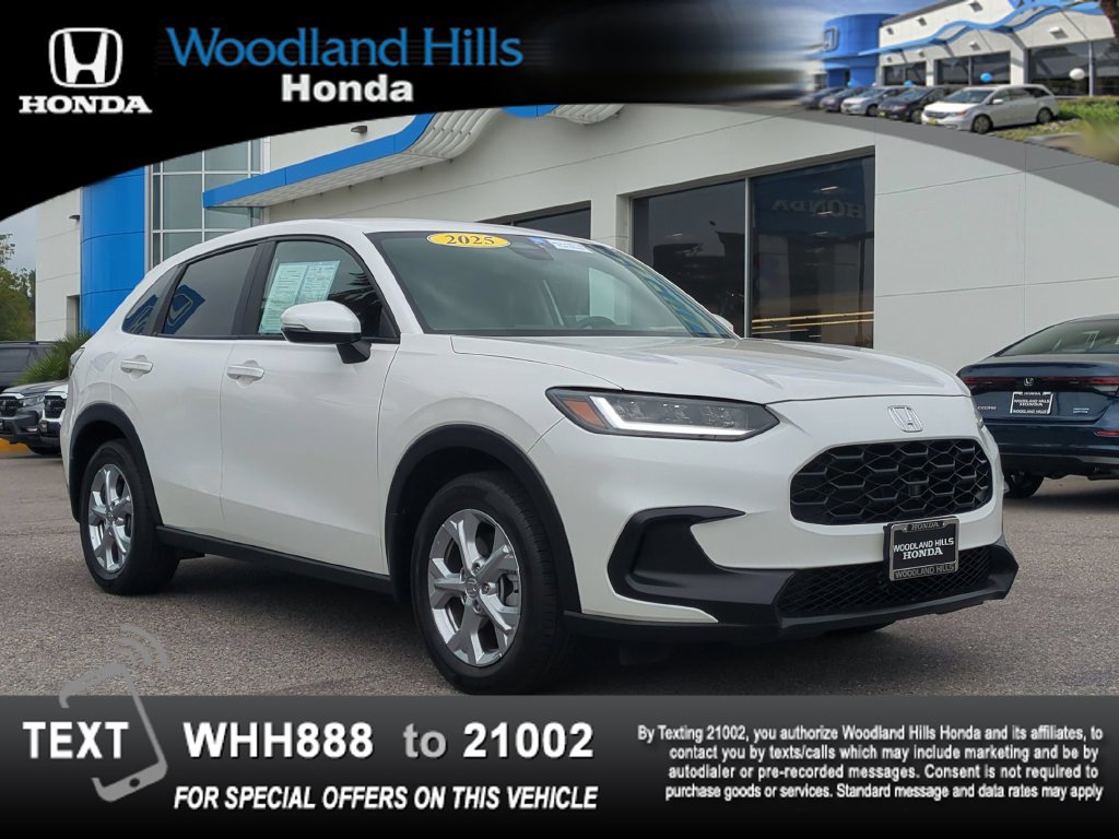 Certified 2025 Honda HR-V LX image 3