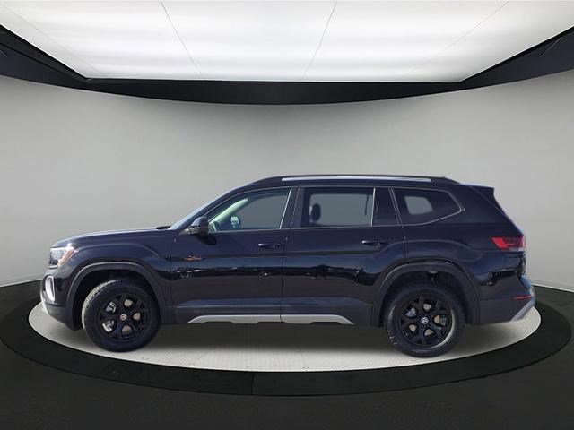 New 2026 Volkswagen Atlas Peak Edition image 4