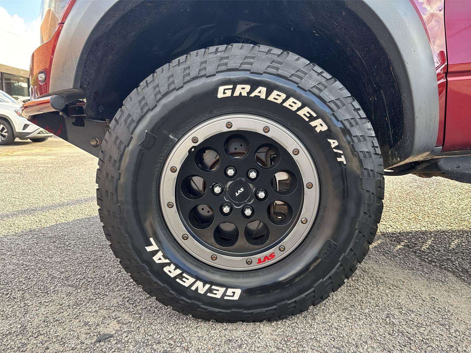 Used 2014 Ford F150 Raptor w/ Equipment Group 801A Luxury AWD/4WD image 9