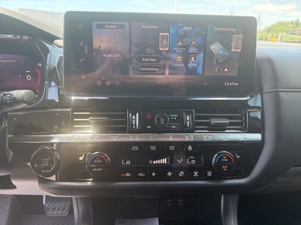 New 2026 Nissan Pathfinder SL AWD/4WD image 13