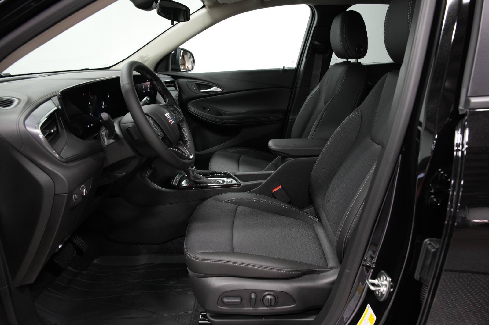 New 2026 Buick Encore GX Preferred w/ Comfort Package FWD image 25