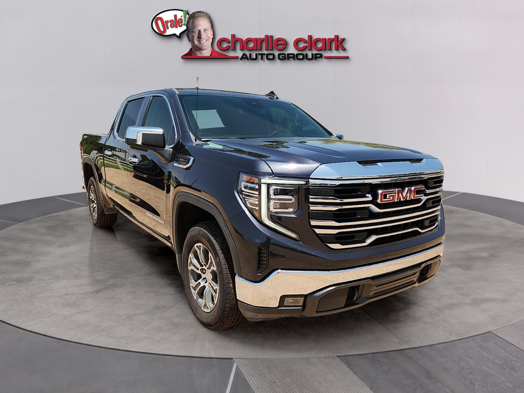 Used 2025 GMC Sierra 1500 SLT AWD/4WD image 7