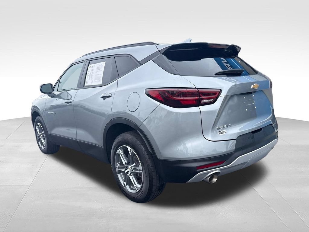 Used 2024 Chevrolet Blazer LT w/ LPO, Floor Liner Package FWD image 4