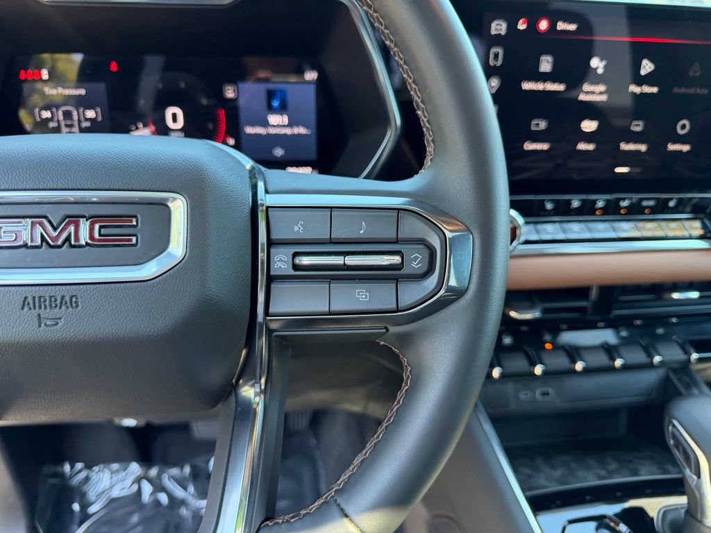 Used 2024 GMC Canyon AT4 w/ Technology Package AWD/4WD image 19