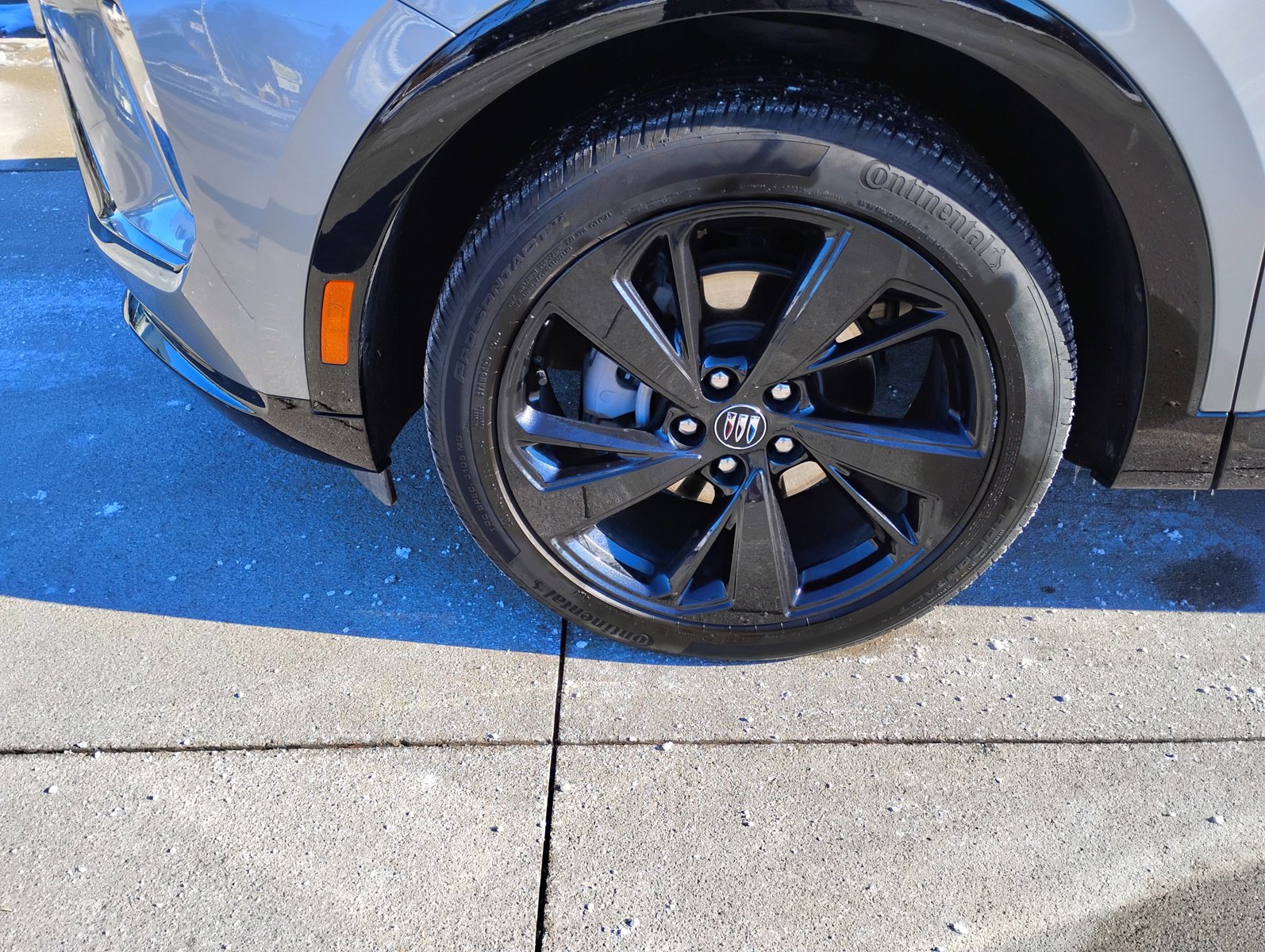 Used 2025 Buick Envision Sport Touring image 23