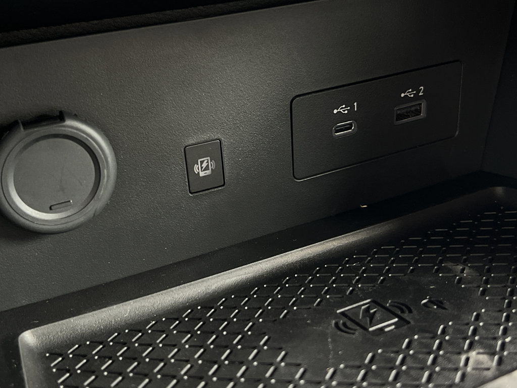 New 2025 Nissan Pathfinder Platinum w/ Cargo Package image 38