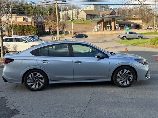 Used 2023 Subaru Legacy Limited image 4