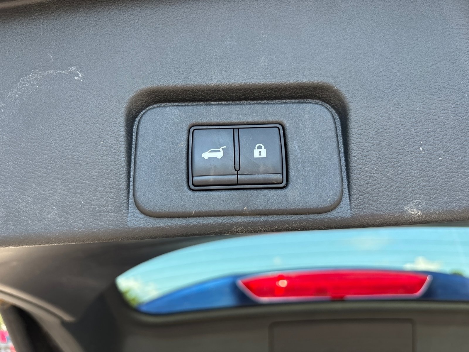 Used 2023 Nissan Rogue Platinum image 35