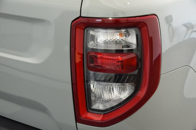 Used 2022 Ford Bronco Sport Outer Banks w/ Tech Package AWD/4WD image 10