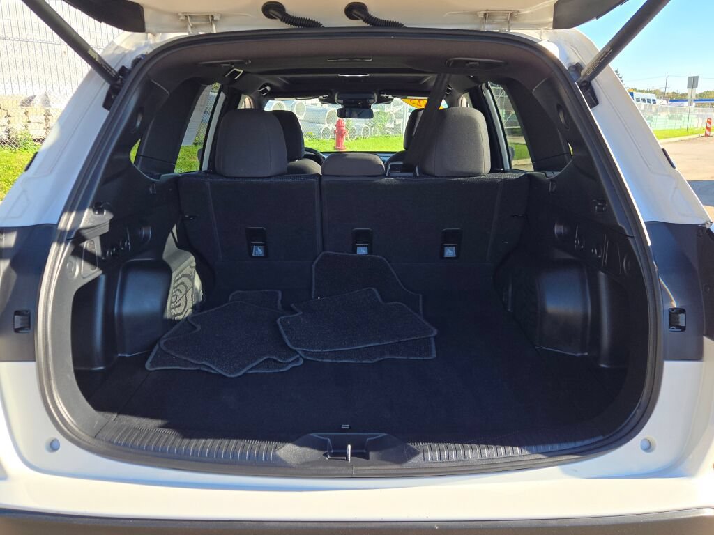 Certified 2025 Subaru Forester Premium AWD/4WD image 16
