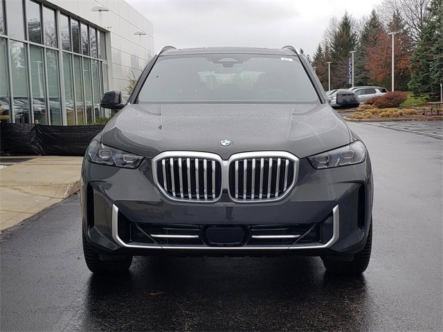 New 2026 BMW X5 xDrive40i w/ Climate Comfort Package image 2