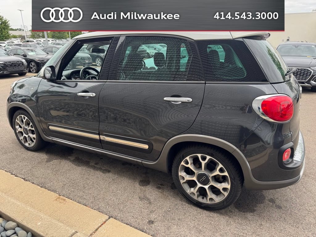Used 2017 FIAT 500L Trekking w/ Premium Package FWD image 4