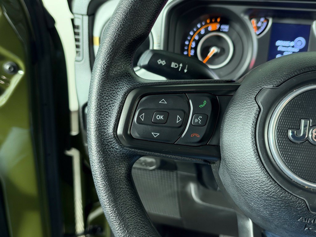 Used 2024 Jeep Wrangler Sport AWD/4WD image 17