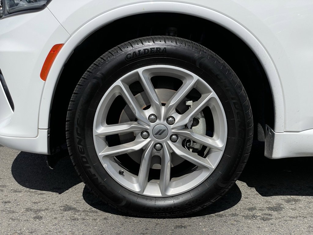 Certified 2023 Dodge Durango GT image 12