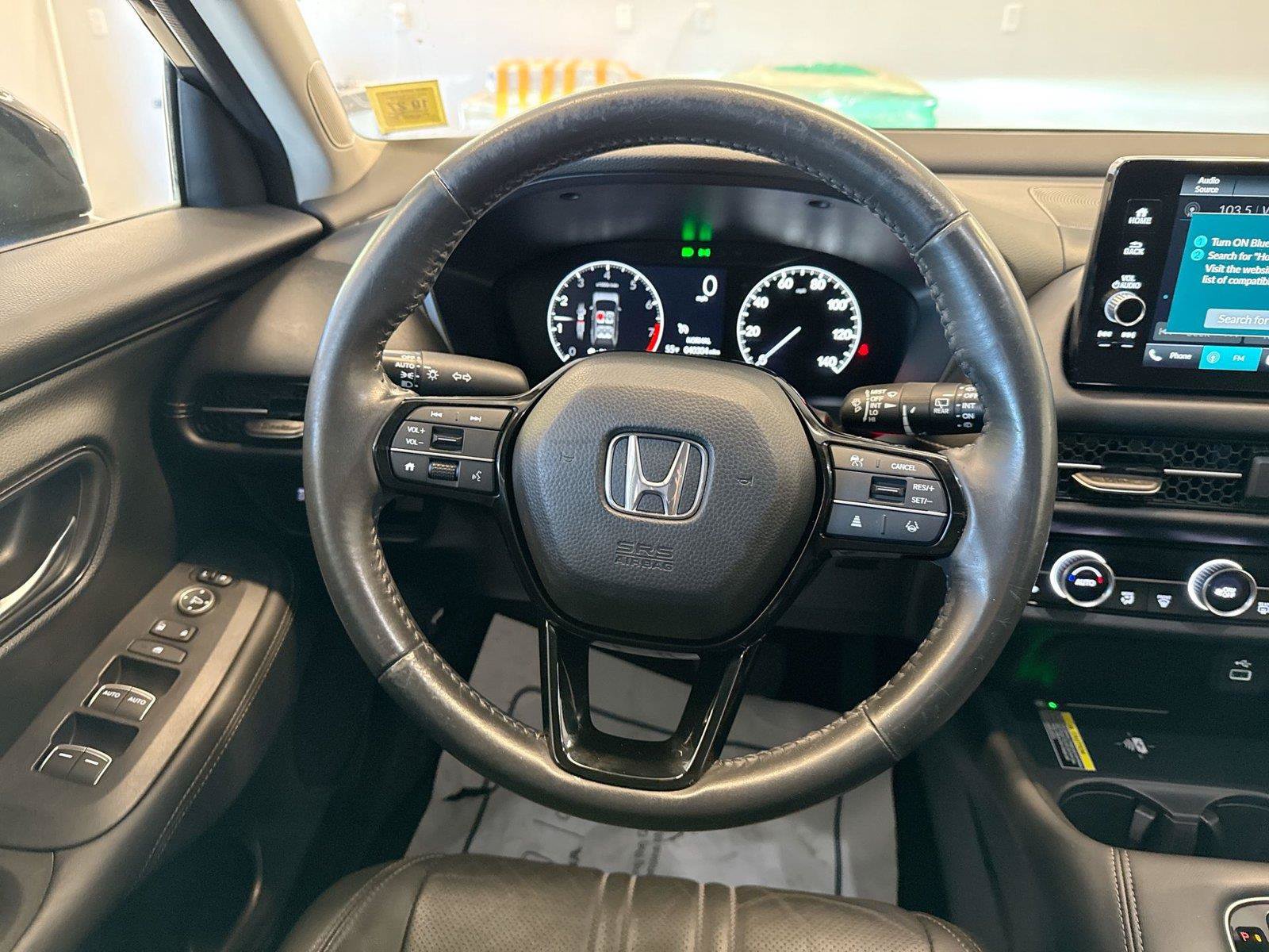Used 2024 Honda HR-V EX-L image 11