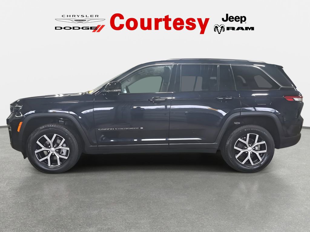 Certified 2024 Jeep Grand Cherokee Limited image 8