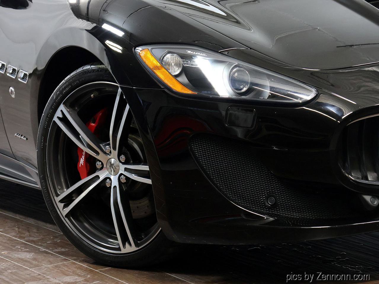 Used 2015 Maserati GranTurismo Sport RWD image 3