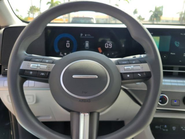Used 2026 Hyundai Kona SE FWD image 18