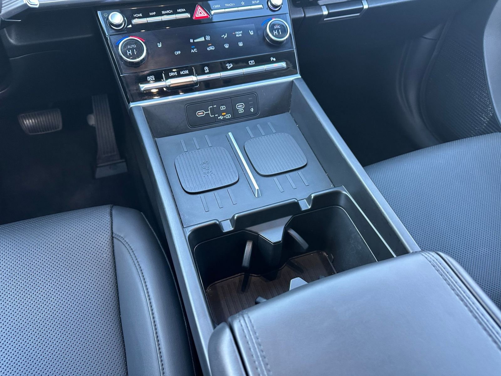 Used 2025 Hyundai Santa Fe SEL image 40