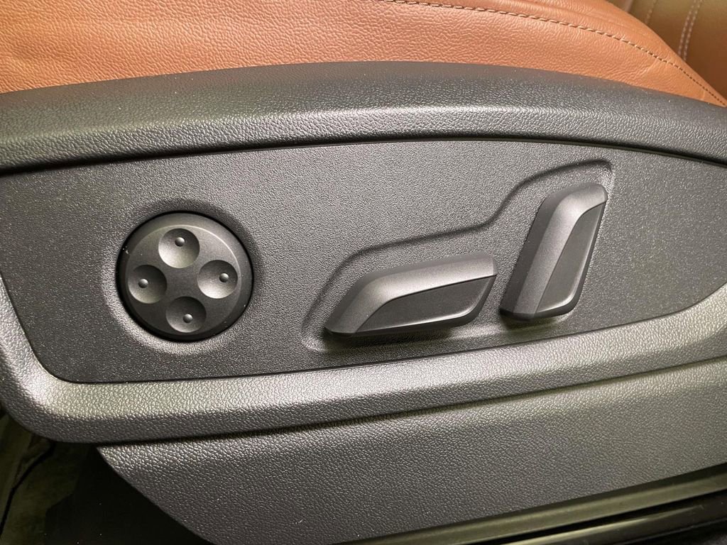 Certified 2023 Audi Q5 2.0T Premium w/ Convenience Package image 17